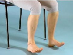 بالا بردن پا و پاشنه پا به صورت نشسته برای درمان درد کف پا 